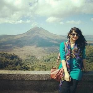 Meet your Posher, Mayisha